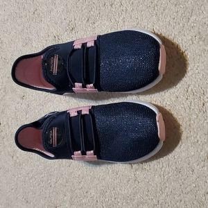 New Girls Nautica Sneakers